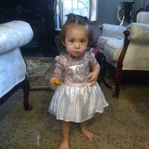 Meet your Posher, Lori